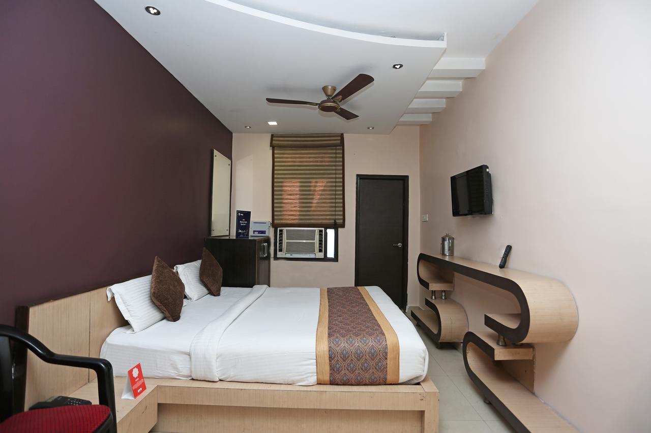 Oyo 11596 Sanjay Guest House Kanpur Exterior photo